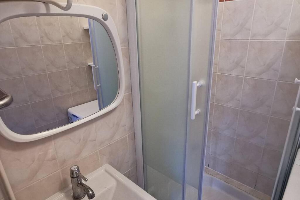 1Min Rer - St Germain En Laye Hyper Center - Wei&Pei Apartment سا جيرما أو لي المظهر الخارجي الصورة